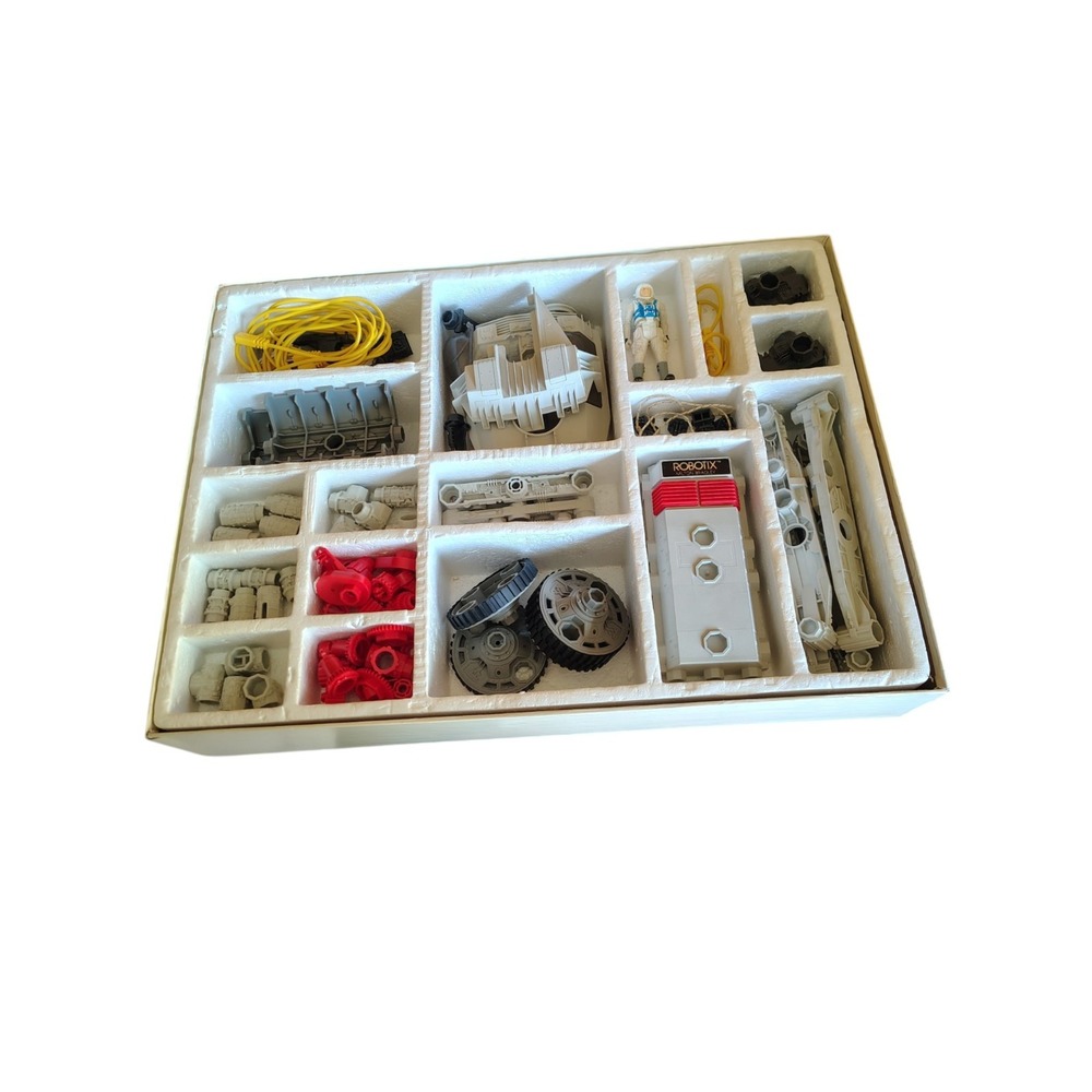 Robotix Series R 1500 Motorized Modular Building‎ System - Picture 4 of 6
